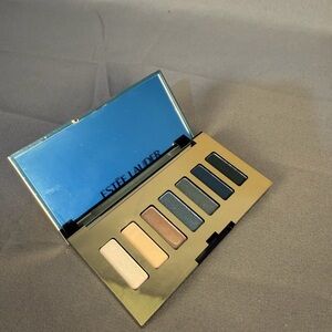 Estee Lauder Pure Envy Sculpt Eyeshadow Powder Palette - Neutral and Blue Shades